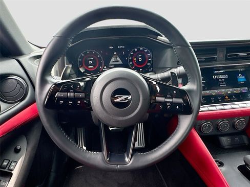 Used 2024 Nissan Z Performance w/ Floor Mat Package image 11
