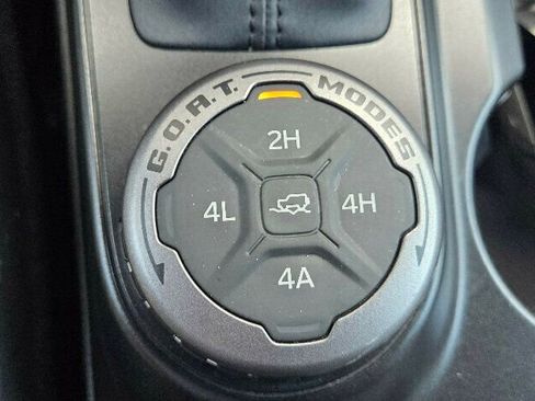 Used 2021 Ford Bronco Outer Banks AWD/4WD image 32