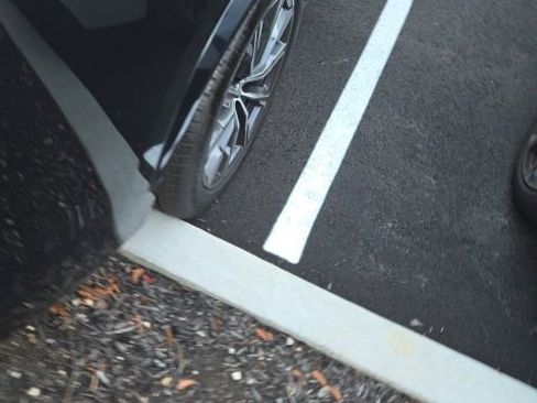 Certified 2023 BMW X5 xDrive40i w/ M Sport Package image 15