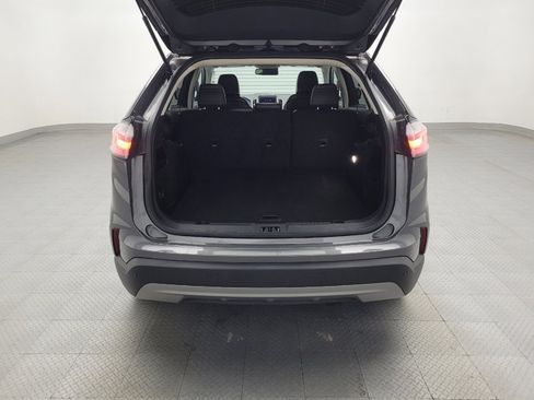 Used 2023 Ford Edge SEL image 29