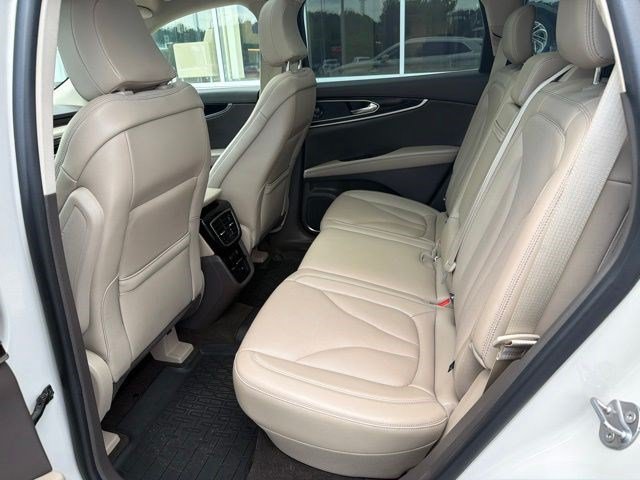 Certified 2023 Lincoln Nautilus Reserve AWD/4WD image 21
