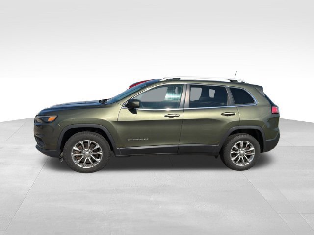 Used 2019 Jeep Cherokee Latitude Plus w/ Cold Weather Group AWD/4WD image 8