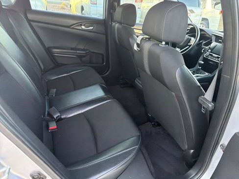 Used 2019 Honda Civic Sport image 28