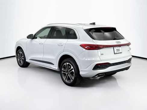 Certified 2025 Audi Q5 Premium Plus w/ Premium Plus AWD/4WD image 8
