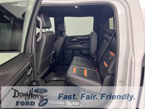Used 2023 GMC Sierra 1500 AT4 w/ Technology Package image 31