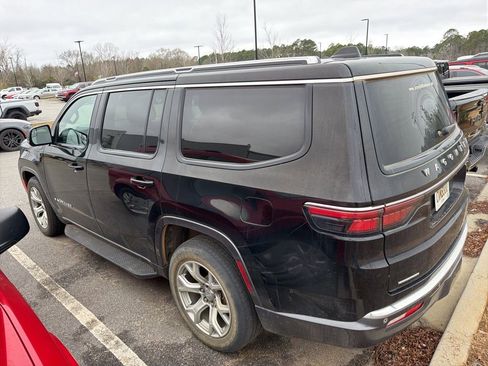 Used 2022 Jeep Wagoneer Series I w/ Premium Group I image 6