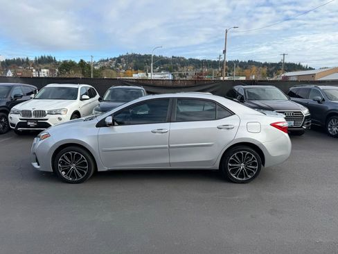 Used 2016 Toyota Corolla S Special Edition image 7