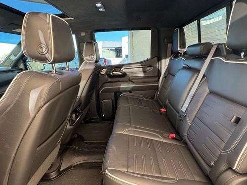 Used 2024 GMC Sierra 1500 AT4X image 14