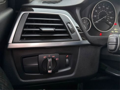 Used 2017 BMW 340i xDrive Sedan image 18