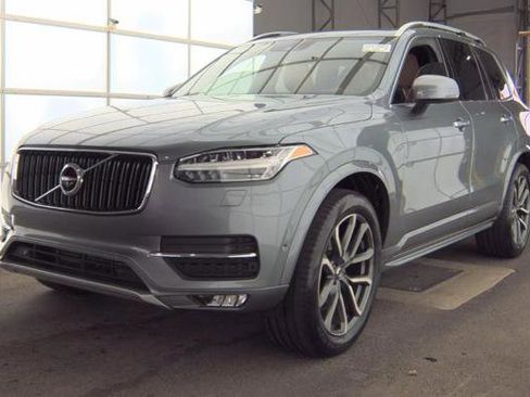 Used 2019 Volvo XC90 T6 Momentum w/ Advanced Package image 1