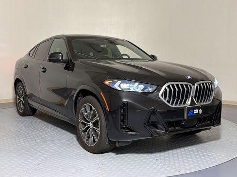 Used 2025 BMW X6 xDrive40i AWD/4WD image 7