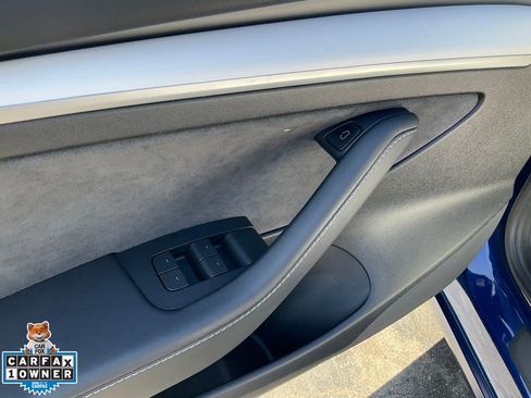 Used 2022 Tesla Model 3 Long Range AWD/4WD image 26