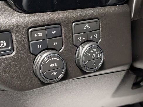 Used 2026 Chevrolet Silverado 1500 RST w/ Z71 Off-Road Package image 19