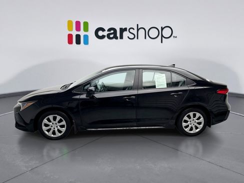 Used 2023 Toyota Corolla LE w/ Carpet Mat Package (TMS) image 2