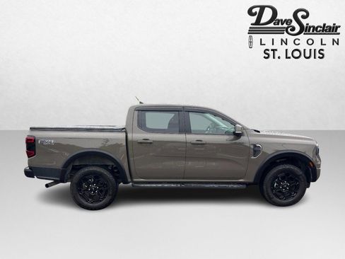 Used 2025 Ford Ranger Lariat w/ FX4 Off-Road Package AWD/4WD image 2