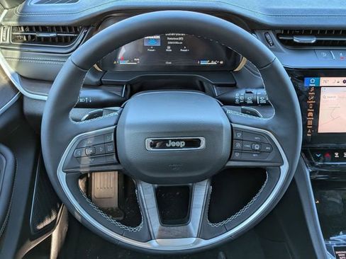 New 2026 Jeep Grand Cherokee L Limited image 20