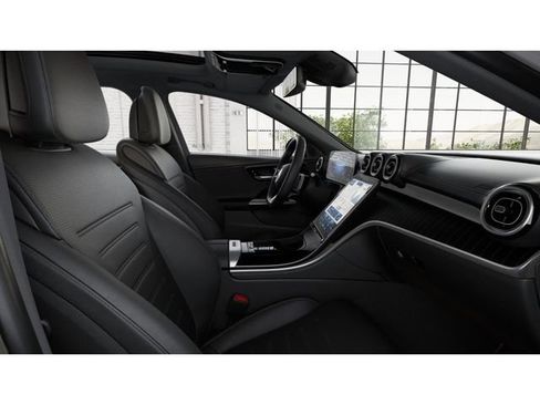 Used 2026 Mercedes-Benz C 300 4MATIC Sedan image 4