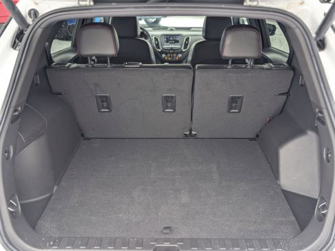 Used 2023 Chevrolet Equinox RS image 36