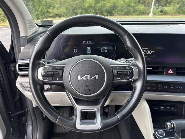 Certified 2023 Kia Sportage EX AWD/4WD image 10