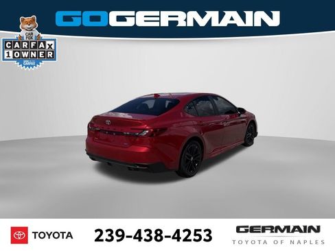 Used 2026 Toyota Camry SE FWD image 9