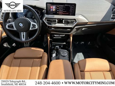 Certified 2025 BMW X4 M40i AWD/4WD image 21
