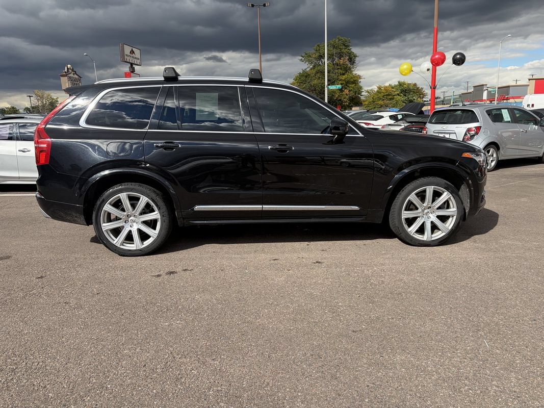Used 2017 Volvo XC90 T6 Inscription w/ Vision Package AWD/4WD image 8