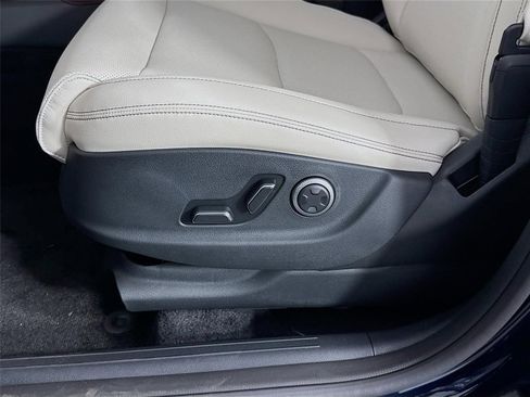 New 2026 Genesis GV70 2.5T Select AWD/4WD image 21