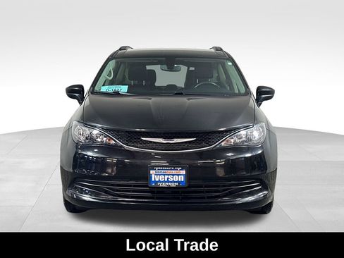 Used 2020 Chrysler Voyager Lxi FWD image 3