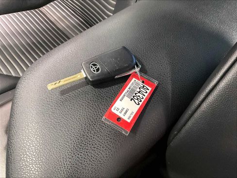 Certified 2023 Toyota Camry SE image 30