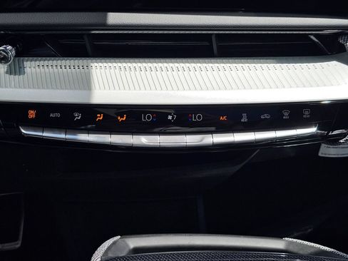 New 2026 Cadillac Optiq Sport 1 AWD/4WD image 31
