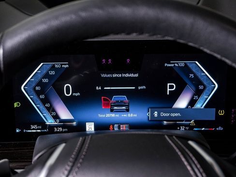 Used 2024 BMW X5 xDrive40i w/ Executive Package image 21