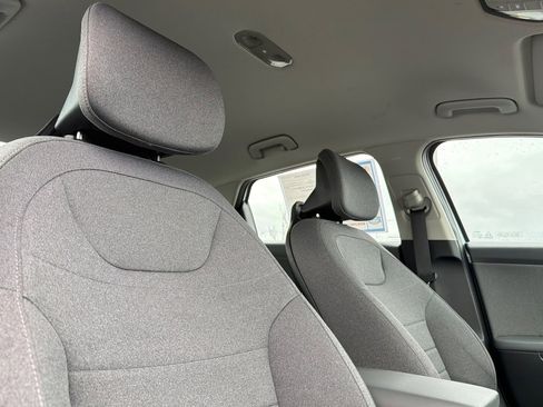 Certified 2025 Kia K4 EX image 16