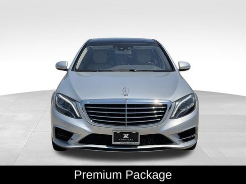 Used 2017 Mercedes-Benz S 550 4MATIC Sedan image 3