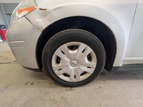 Used 2011 Nissan Versa 1.8 S FWD image 11