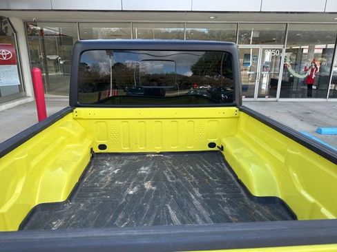 Used 2023 Jeep Gladiator Sport w/ Trailer Tow Package image 10