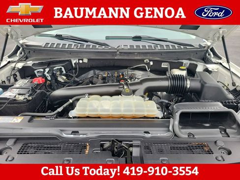 Used 2023 Ford Expedition XLT AWD/4WD image 22