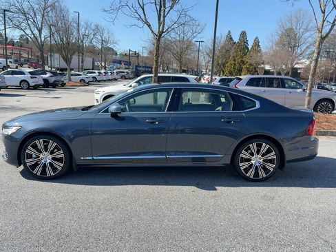 Used 2023 Volvo S90 B6 Ultimate image 2