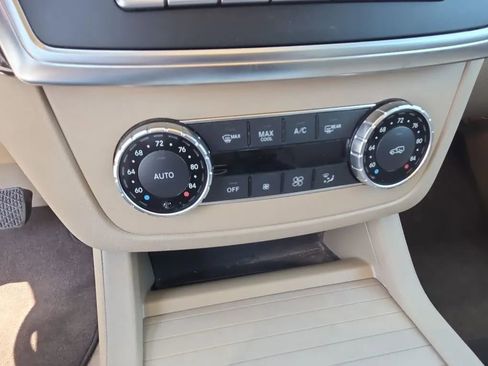 Used 2015 Mercedes-Benz ML 350 2WD w/ Premium 1 Package image 40