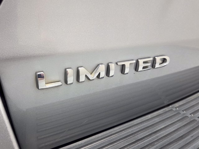 Used 2021 Ford Expedition Limited RWD image 12