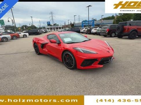 Certified 2022 Chevrolet Corvette Stingray Preferred Cpe w/ Engine Appearance Package RWD image 3