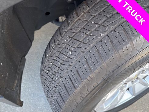 Used 2020 Chevrolet Silverado 1500 LT w/ All-Star Edition image 6