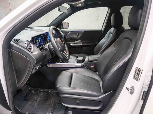 Used 2021 Mercedes-Benz GLB 250 image 24