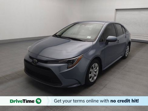 Used 2025 Toyota Corolla LE FWD image 1