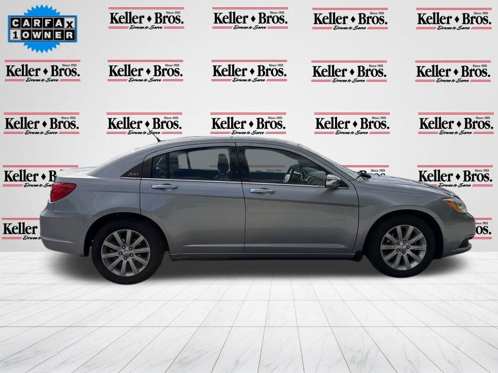 Used 2014 Chrysler 200 Limited w/ Sun/Sound Group FWD image 8
