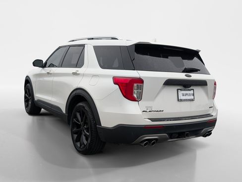Used 2021 Ford Explorer Platinum w/ Equipment Group 601A AWD/4WD image 4