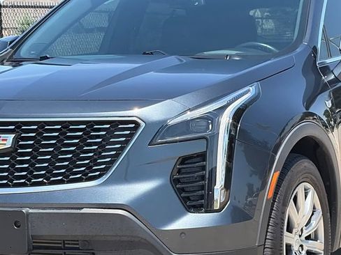Used 2021 Cadillac XT4 Premium Luxury FWD image 4