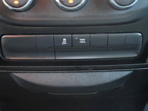 Used 2019 RAM 1500 Tradesman AWD/4WD image 23