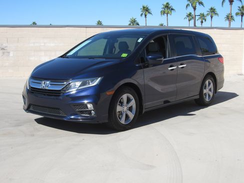 Certified 2018 Honda Odyssey EX-L image 1