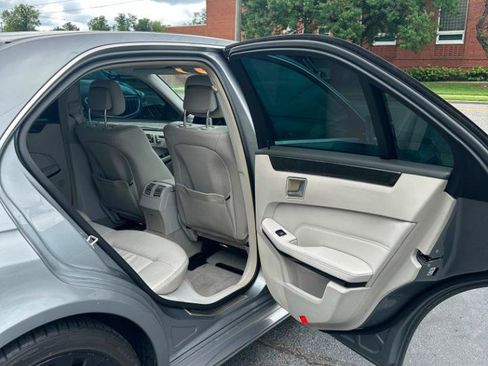 Used 2014 Mercedes-Benz E 350 Sedan w/ Premium 1 Package image 19