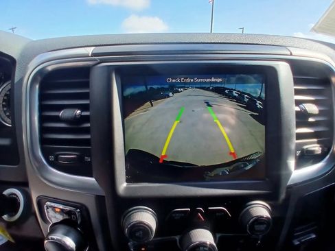 Used 2019 RAM 1500 Classic SLT w/ Luxury Group AWD/4WD image 35